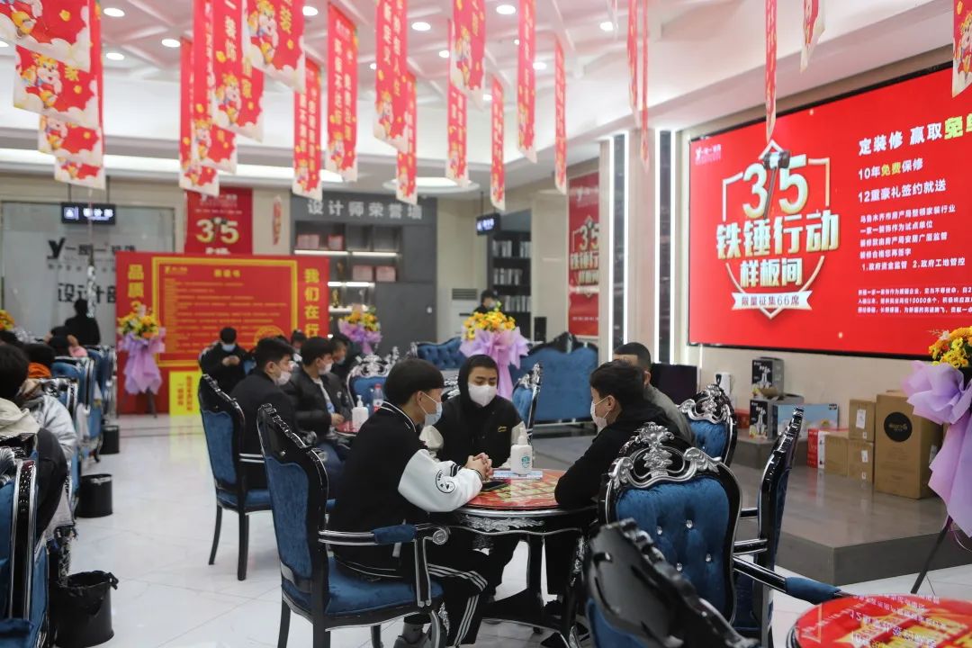 春寒料峭风正起，企业参展进行时——乌鲁木齐新华互联网学校进行企业研学游